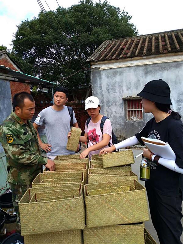利用电子商务 解决农产品出路.jpg