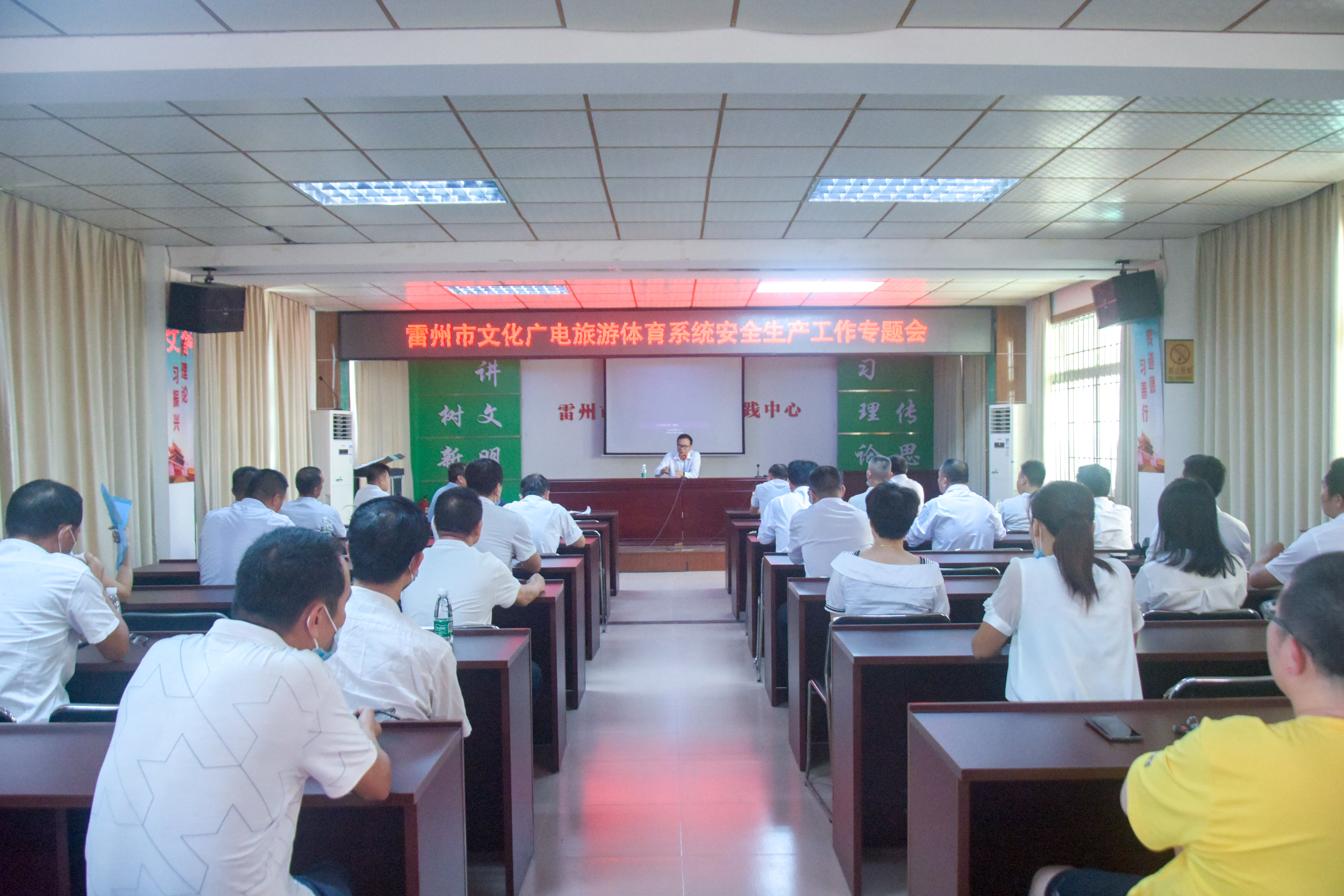 05060-3.jpg