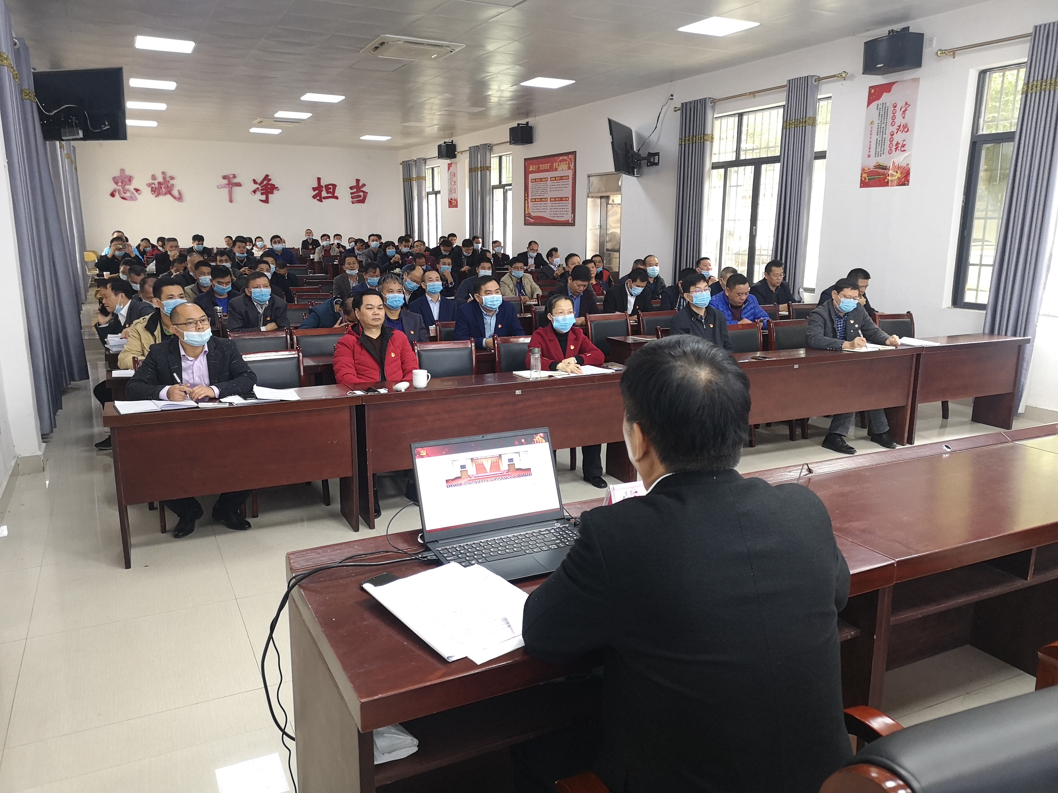 微信图片_2022012011465011.jpg