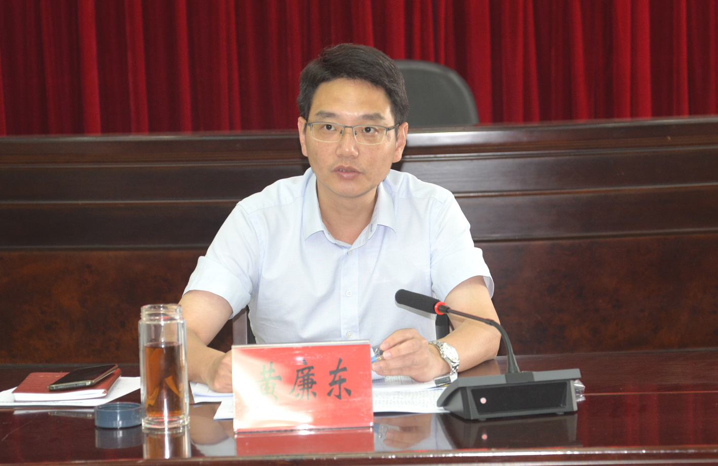 市委副书记、市长黄廉东作讲话.JPG