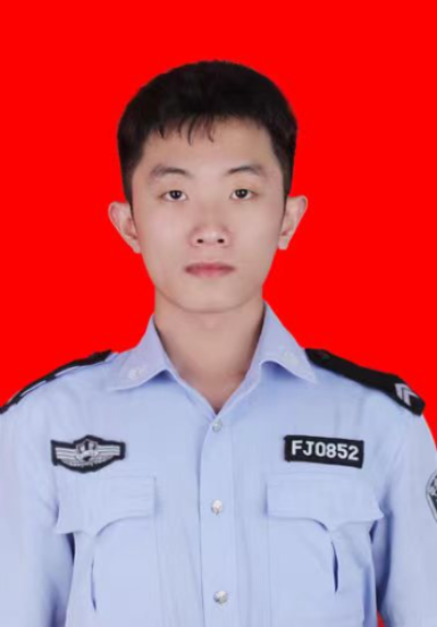 陈戴裕.jpg